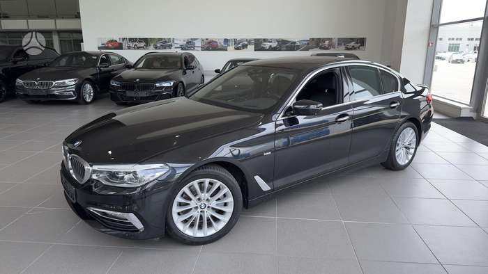BMW 520, 2.0 l., Седан