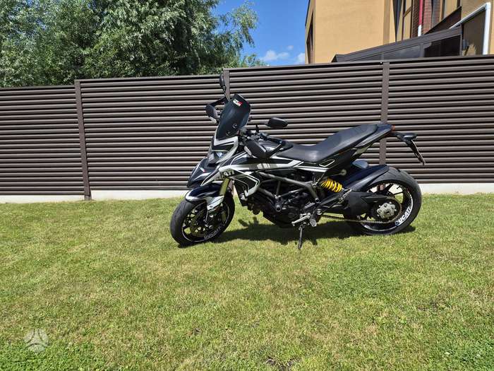 Ducati Hypermotard 800cc, supermoto