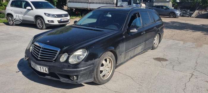 Mercedes-Benz E320, 3.2 l., Универсал