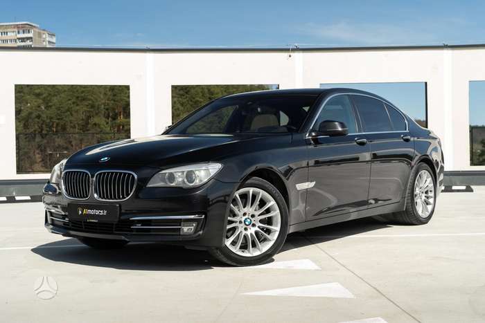 BMW 730, 3.0 l., Седан