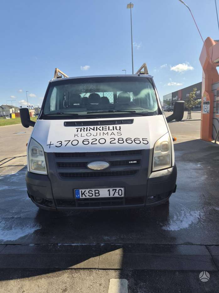 Ford Transit, 2.4 l., cargo van