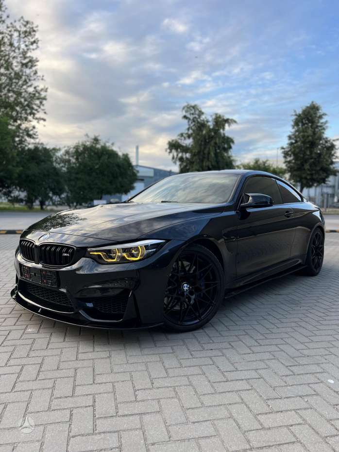 BMW M4, coupe