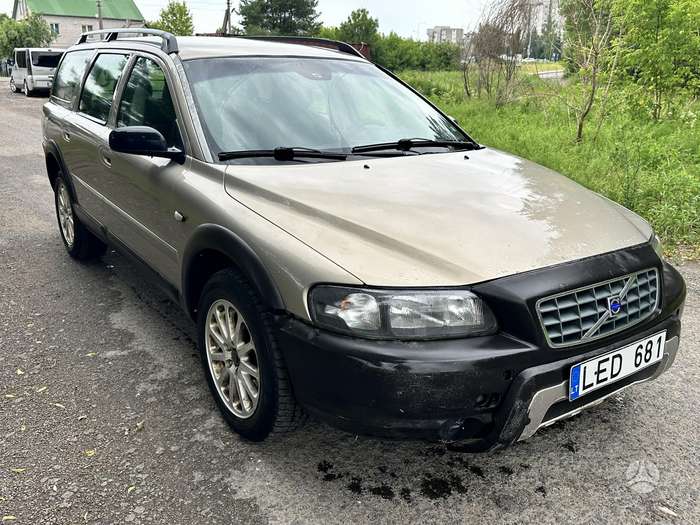 Volvo XC70, 2.4 l., Универсал