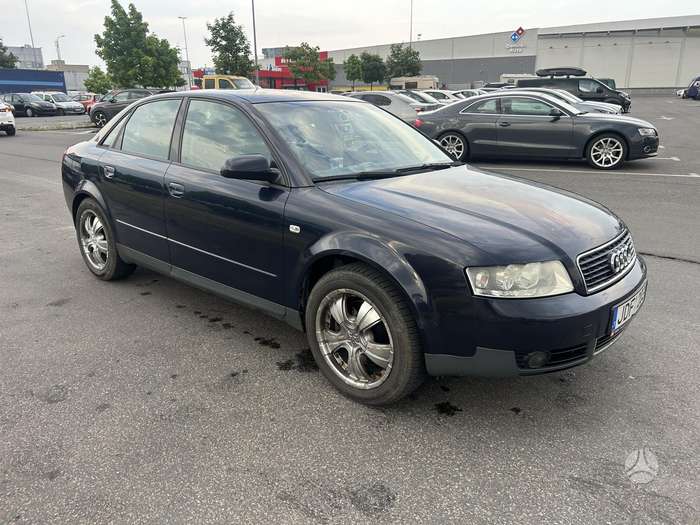 Audi A4, 2.4 l., Седан