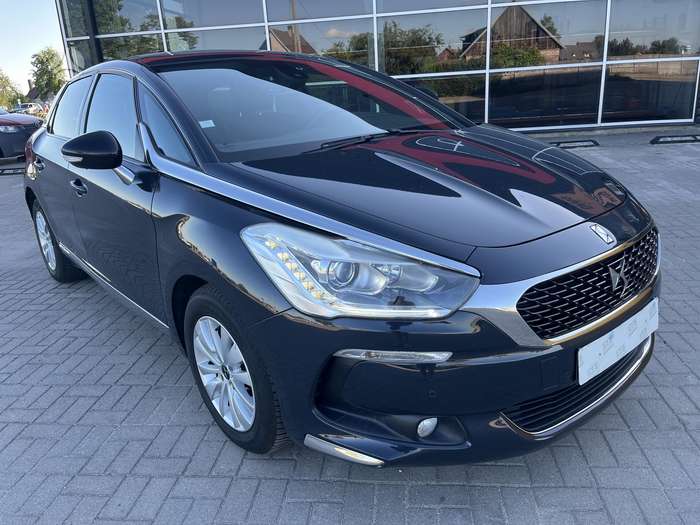 Citroen DS5, 1.6 l., hatchback