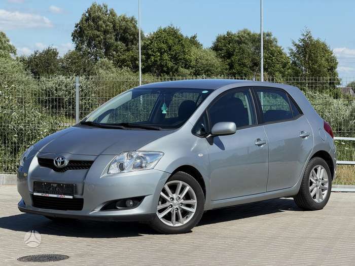 Toyota Auris, 1.4 l., hatchback