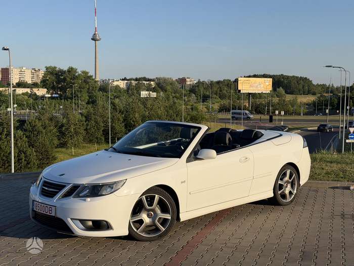 Saab 9-3, 1.9 l., convertible