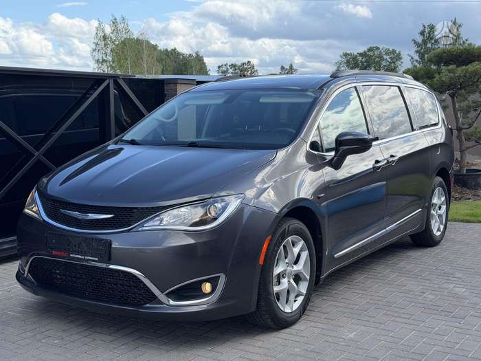 Chrysler Pacifica, 3.6 l., Минивэн