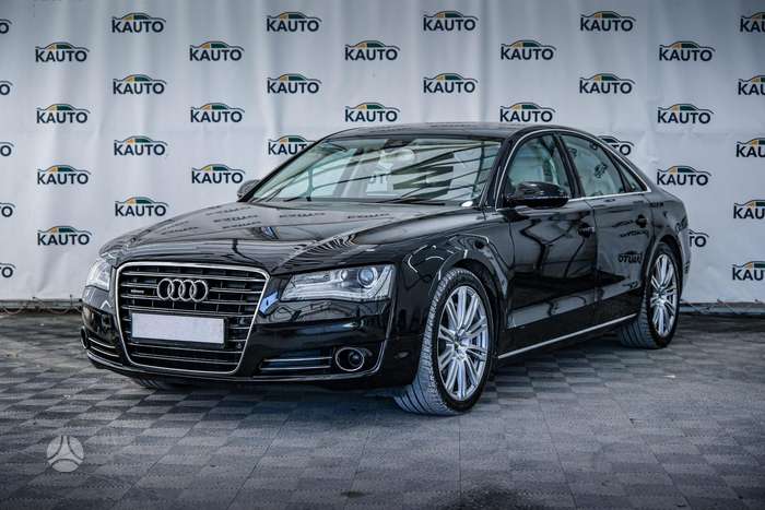 Audi A8, 4.2 l., Седан