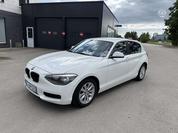 BMW 114, 1.6 l., Хэтчбек