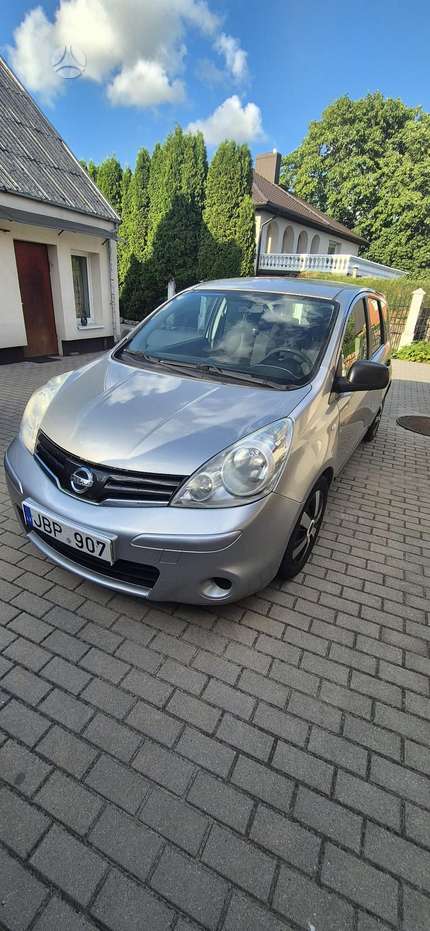 Nissan Note, 1.5 l., hatchback