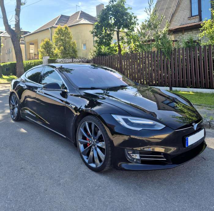 Tesla Model S, 100 кВт·ч, Седан