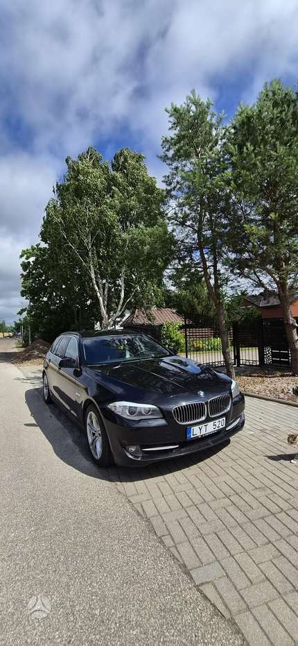 BMW 520, 2.0 l., universalas