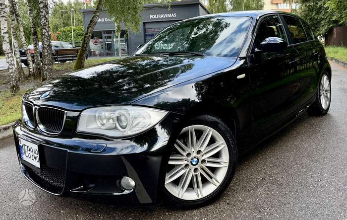 BMW 120, Хэтчбек
