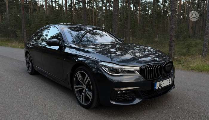 BMW 740, 3.0 l., Седан