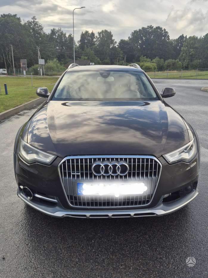 Audi A6 allroad, 3.0 l., Универсал