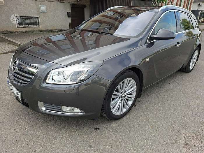 Opel Insignia, 2.0 l., wagon