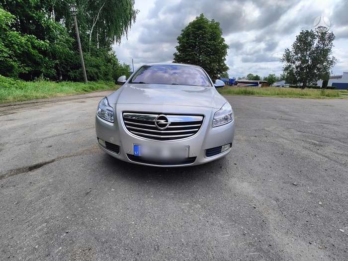 Opel Insignia, 2.0 l., Хэтчбек