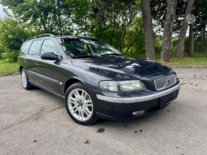 Volvo V70, 2.4 l., wagon