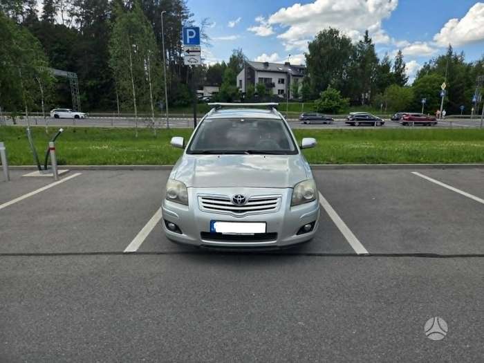 Toyota Avensis, 2.2 l., Универсал