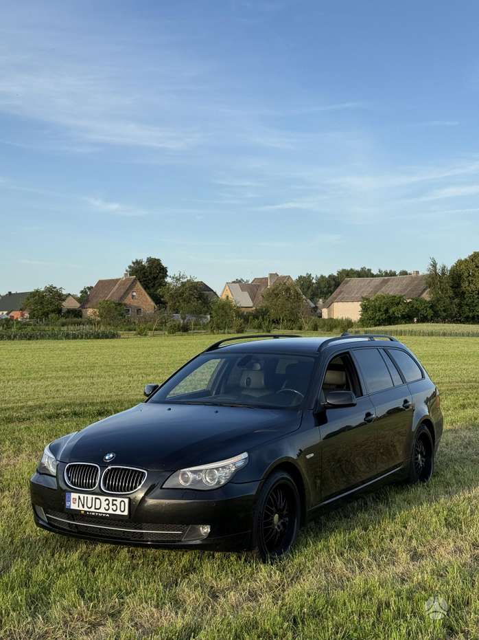 BMW 523, 2.5 l., Универсал