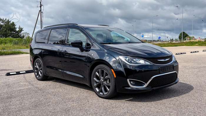 Chrysler Pacifica, 3.6 l., Минивэн