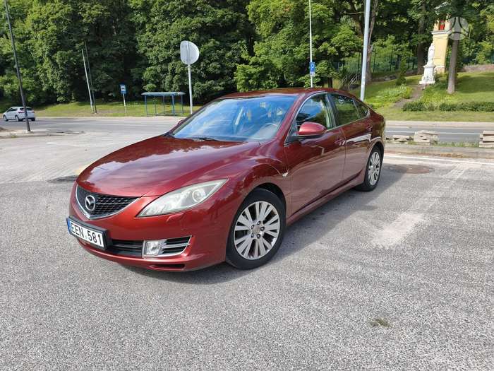 Mazda 6, 2.0 l., Хэтчбек
