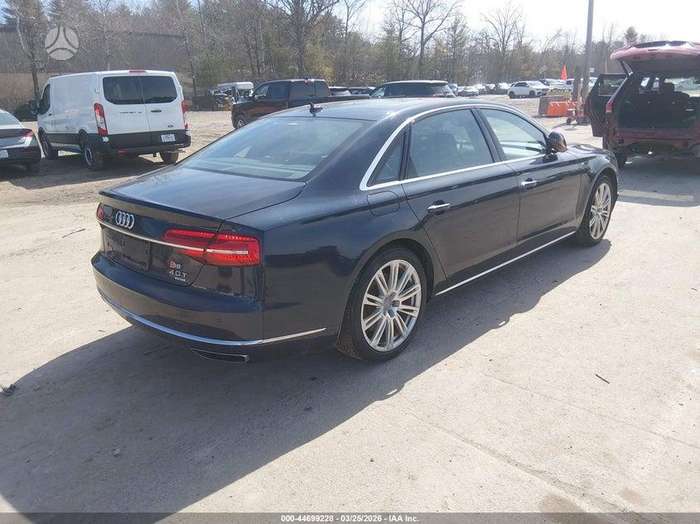 Audi A8, 4.0 l., Седан