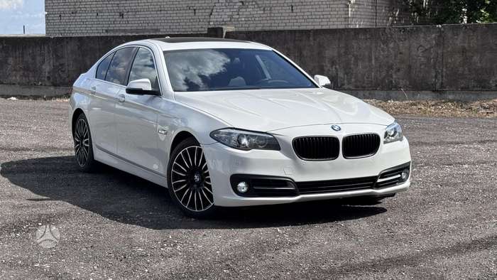 BMW 528, 2.0 l., Седан