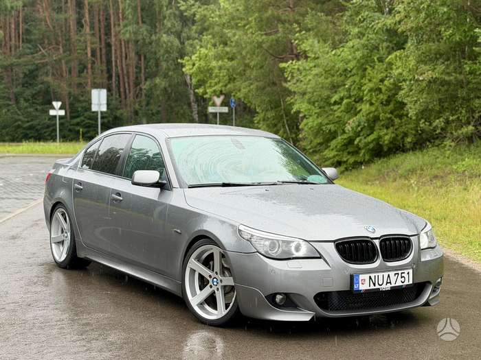 BMW 525, 3.0 l., Седан