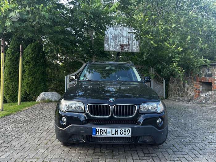 BMW X3, 2.0 l., off-road / crossover