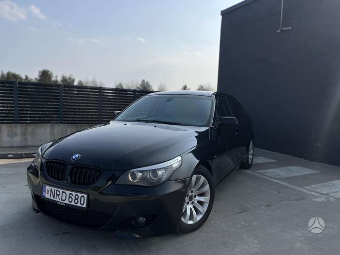BMW 520, 2.0 l., Седан