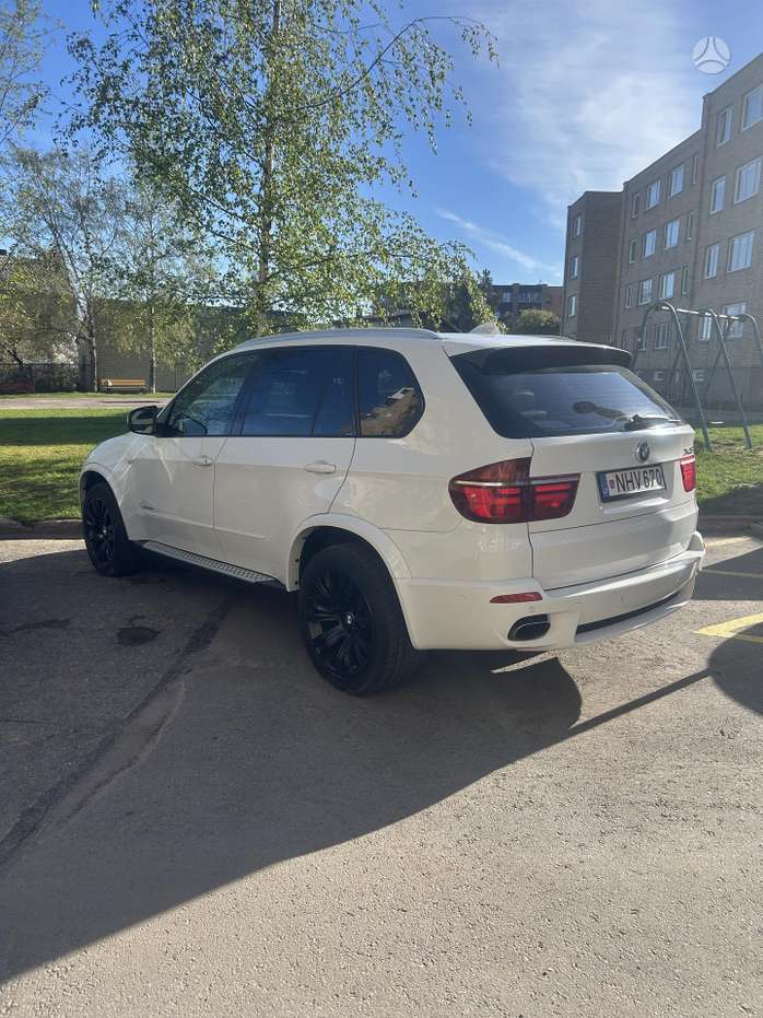 BMW X5, 4.4 l., Внедорожник / Кроссовер