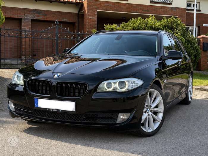 BMW 530, Универсал