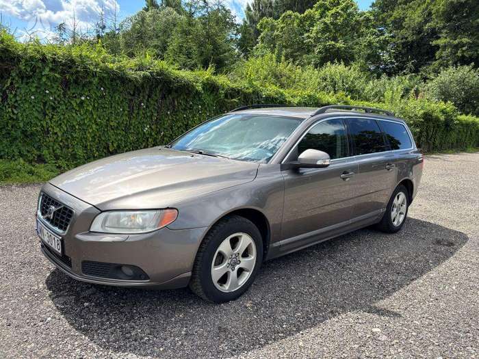 Volvo V70, 2.4 l., Универсал