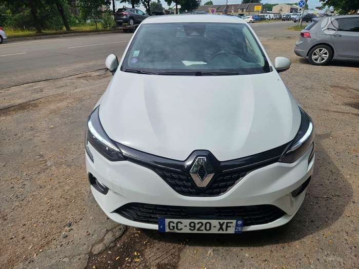 Renault Clio, 1.0 l., hatchback