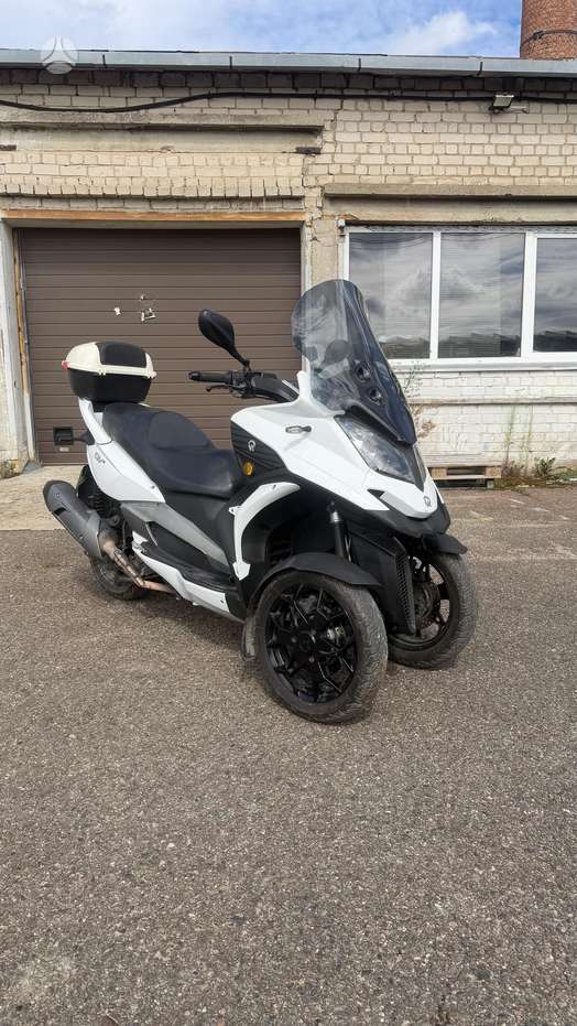 Quadro -kita- 350cc, triračiai