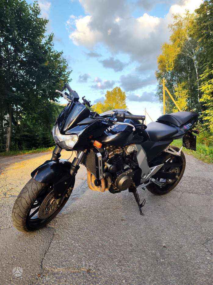 カッツェ Kawasaki Z Motorcycles | Autoplius.lt