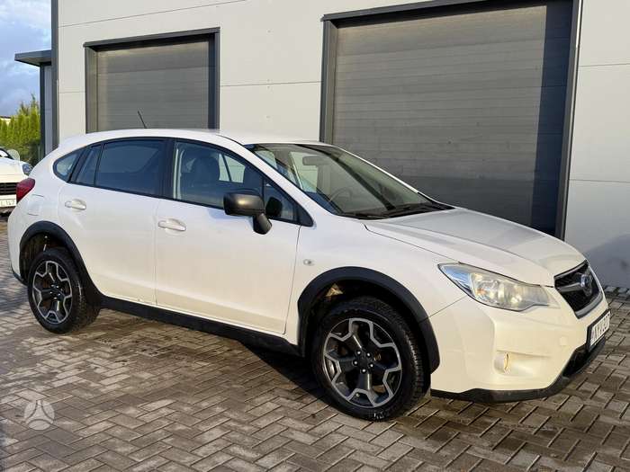 Subaru XV, 2.0 l., off-road / crossover