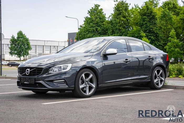 Volvo S60, 2.0 l., Седан