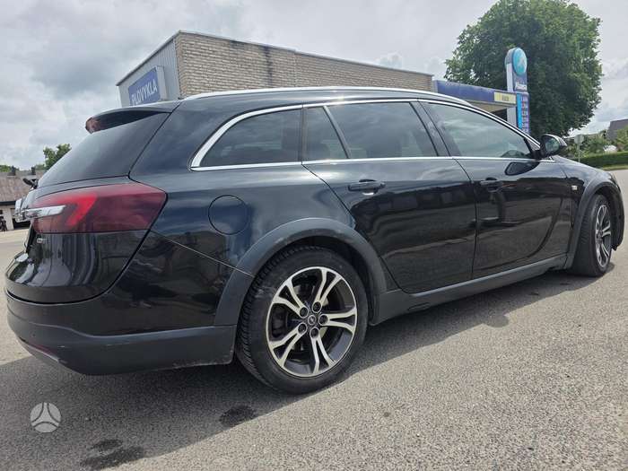Opel Insignia, 2.0 l., wagon