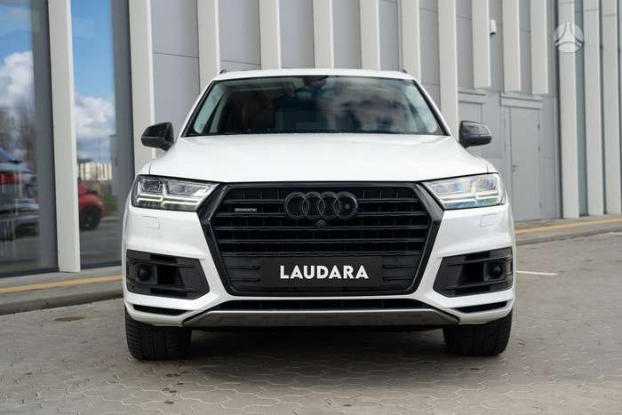 Audi Q7, 3.0 l., off-road / crossover