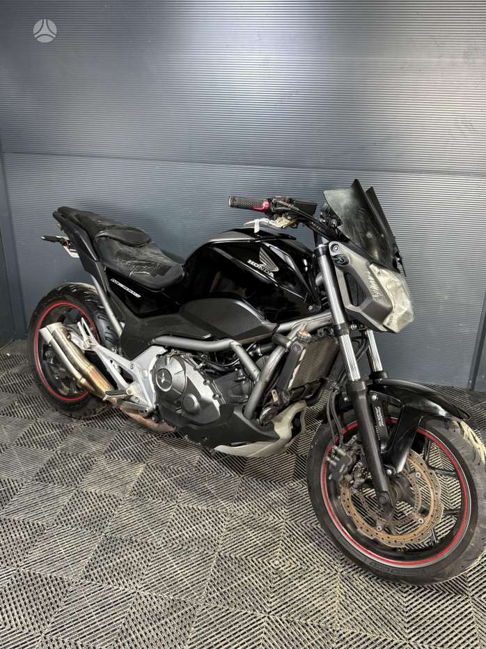 Honda NC 700cc, street / классические