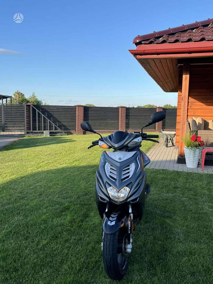 Yamaha Aerox 50cc, scooters / mopeds