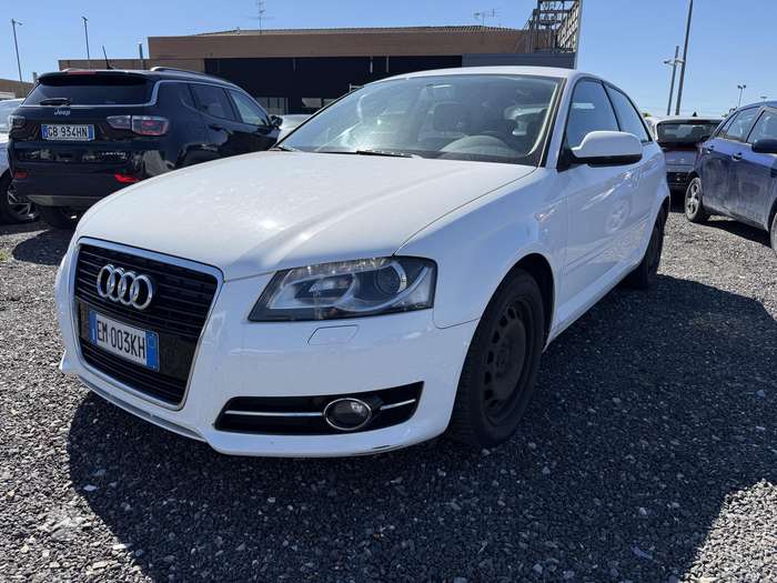Audi A3, 1.6 l., Хэтчбек