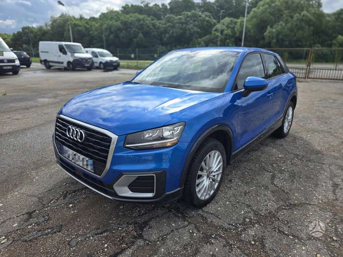 Audi Q2, 1.6 l., hatchback