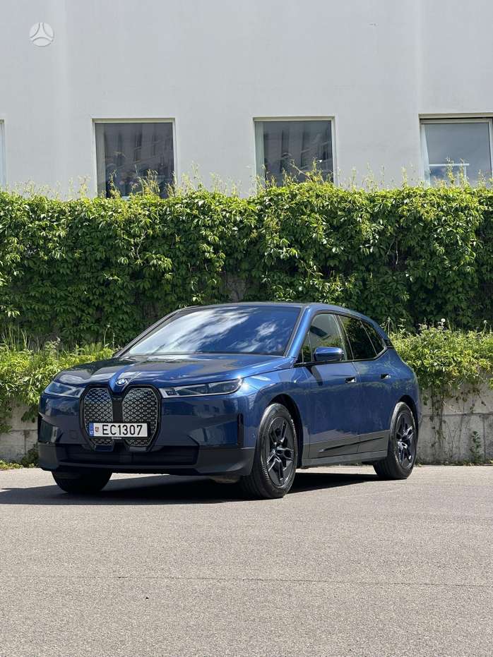 BMW iX, Купе (coupe)