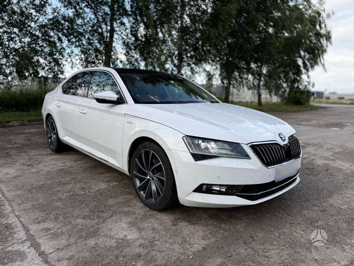 Skoda Superb, 2.0 l., hatchback