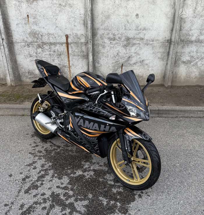 Yamaha YZF 125cc, superbikes