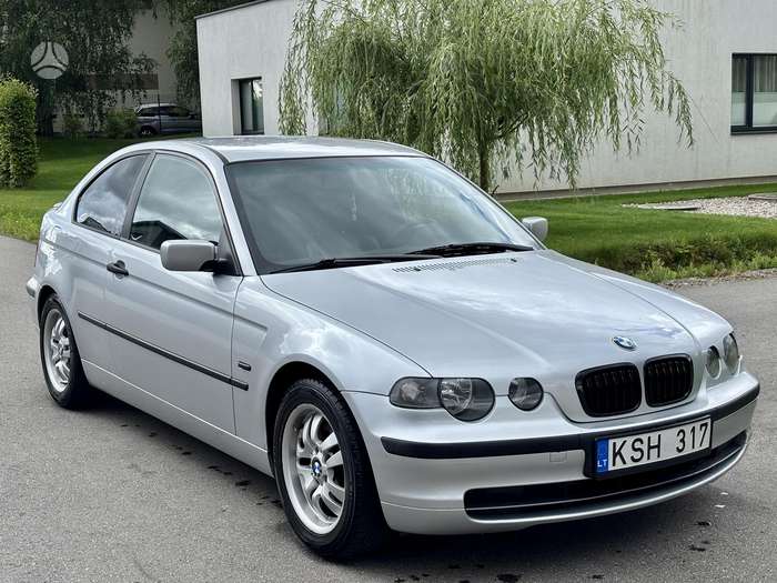 BMW 320, 2.0 l., hečbekas